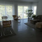 großzügige,zetrumsnahe Wohnung